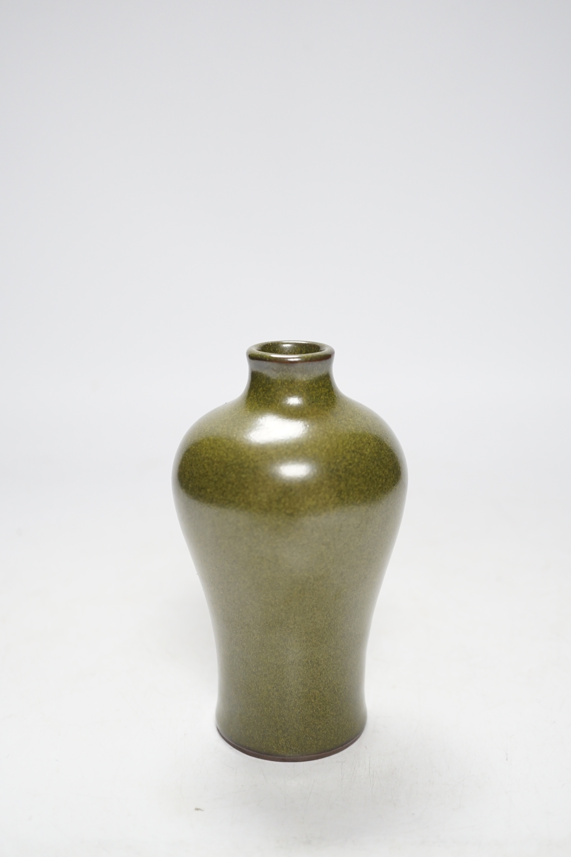 A Chinese tea-dust glazed meiping, 13cm